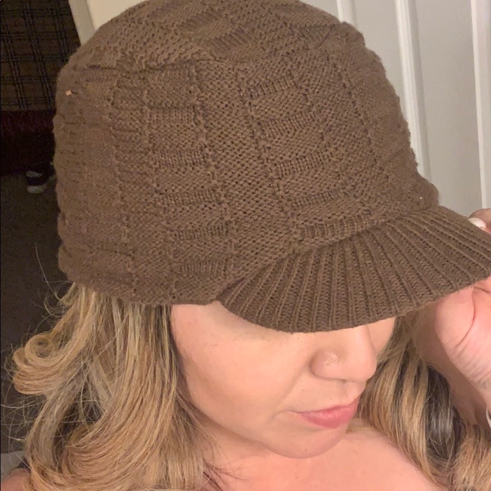 Newsboy Knit Hat- Chocolate Brown